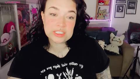 Alejandra online show from October 21, 2025, 2:56 am