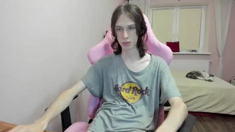 Snapshot of eleganc3 chatting on September 29, 2025, 9:08 pm eleganc3 online show from September 29, 2025, 9:08 pm