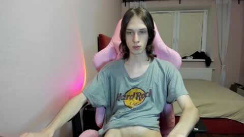 Snapshot of eleganc3 chatting on October 25, 2025, 7:08 pm eleganc3 online show from October 25, 2025, 7:08 pm