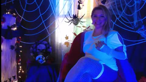 Elegancia online show from October 26, 2025, 7:20 pm