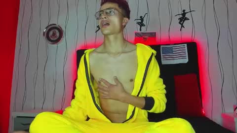 Elegant online show from January 24, 2025, 3:00 am