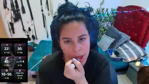 elektra online show from November 22, 2025, 6:45 am