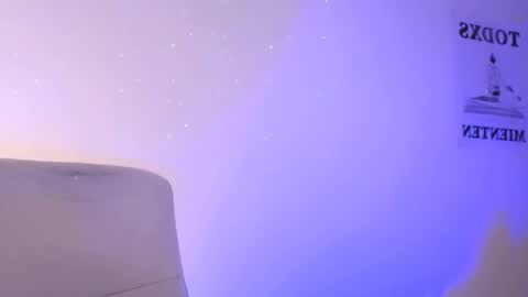 Snapshot of elektra_sky11 chatting on February 12, 2025, 1:48 pm Elektra Sky online show from February 12, 2025, 1:48 pm