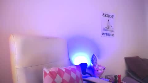 Snapshot of elektra_sky11 chatting on March 7, 2026, 9:45 pm Elektra Sky online show from March 7, 2026, 9:45 pm