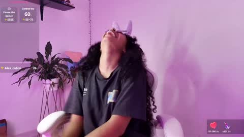 Snapshot of elektra_williams chatting on March 8, 2025, 4:12 am elektra_williams online show from March 8, 2025, 4:12 am