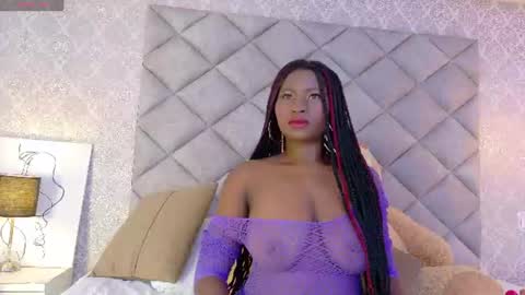 elektradoll1 online show from June 30, 2026, 12:17 pm