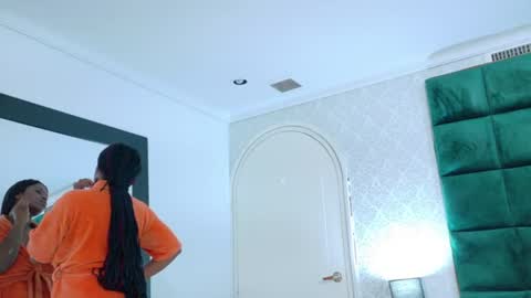 elektradoll1 online show from July 9, 2026, 12:20 pm