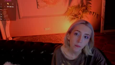 Elen  online show from May 6, 2026, 6:08 am