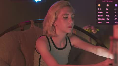 Elen  online show from May 17, 2026, 6:11 am