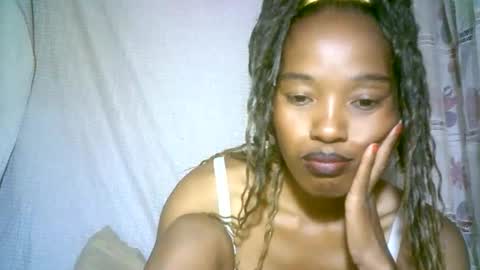 Snapshot of elenah0123 chatting on February 3, 2025, 5:40 am elenah013 online show from February 3, 2025, 5:40 am