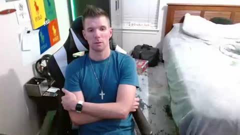 Snapshot of elevatetlb chatting on December 1, 2025, 4:06 am Walker online show from December 1, 2025, 4:06 am