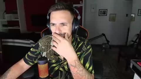 Snapshot of elfetas chatting on January 1, 2025, 5:11 am elfetas online show from January 1, 2025, 5:11 am