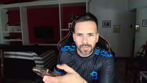 Snapshot of elfetas chatting on January 2, 2025, 1:27 am elfetas online show from January 2, 2025, 1:27 am