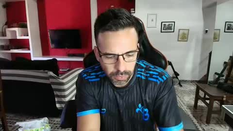 Snapshot of elfetas chatting on January 2, 2025, 2:02 pm elfetas online show from January 2, 2025, 2:02 pm