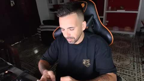 Snapshot of elfetas chatting on January 12, 2025, 5:45 am elfetas online show from January 12, 2025, 5:45 am