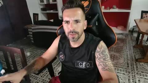 Snapshot of elfetas chatting on January 14, 2025, 2:08 am elfetas online show from January 14, 2025, 2:08 am