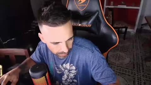 Snapshot of elfetas chatting on January 18, 2025, 3:42 am elfetas online show from January 18, 2025, 3:42 am