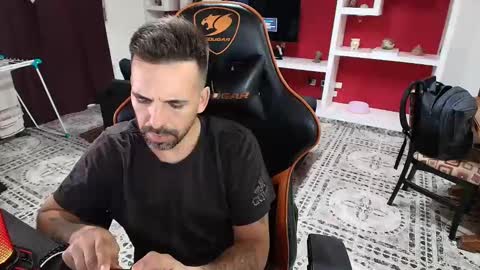 Snapshot of elfetas chatting on January 28, 2025, 1:39 am elfetas online show from January 28, 2025, 1:39 am