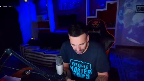 Snapshot of elfetas chatting on September 29, 2025, 4:34 pm elfetas online show from September 29, 2025, 4:34 pm