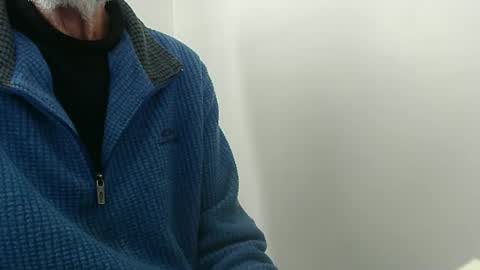 Snapshot of elfyonee chatting on October 17, 2025, 12:52 pm elfyonee online show from October 17, 2025, 12:52 pm