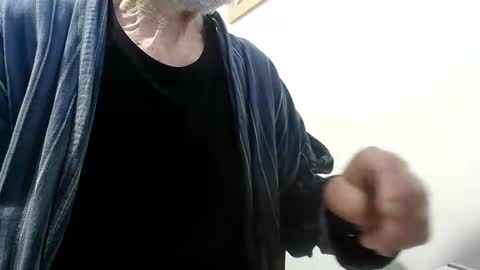 Snapshot of elfyonee chatting on December 15, 2025, 7:12 am elfyonee online show from December 15, 2025, 7:12 am