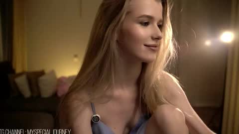 Snapshot of eli_journey chatting on February 26, 2026, 11:15 pm Eli online show from February 26, 2026, 11:15 pm