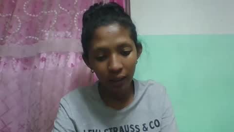 eliah193653 online show from April 9, 2026, 7:25 am