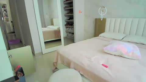 Snapshot of elianabort_ chatting on March 13, 2026, 12:56 pm Eliana Bort online show from March 13, 2026, 12:56 pm