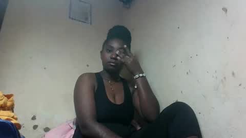 Snapshot of eliannee chatting on January 12, 2026, 9:14 am eliannee online show from January 12, 2026, 9:14 am