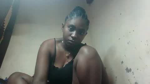 Snapshot of eliannee chatting on January 14, 2026, 7:30 pm eliannee online show from January 14, 2026, 7:30 pm