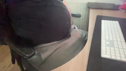 elidor14 online show from February 18, 2025, 9:21 am