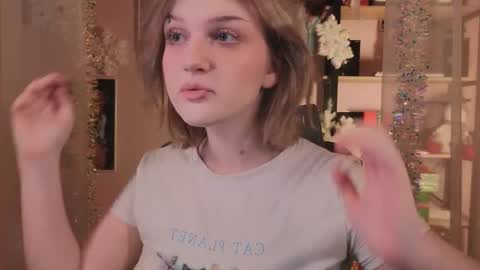 Snapshot of eliejay chatting on January 15, 2026, 5:23 am Ellie online show from January 15, 2026, 5:23 am