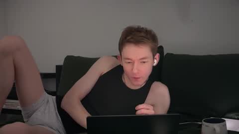 Snapshot of eligraysonx chatting on February 4, 2026, 4:13 pm Eli Grayson online show from February 4, 2026, 4:13 pm