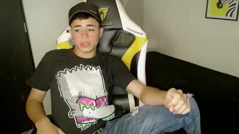 bby-santy online show from October 15, 2025, 2:17 pm