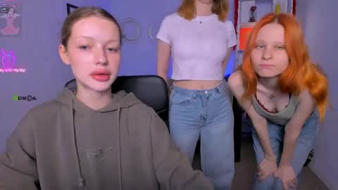 Elin online show from May 17, 2026, 9:38 am