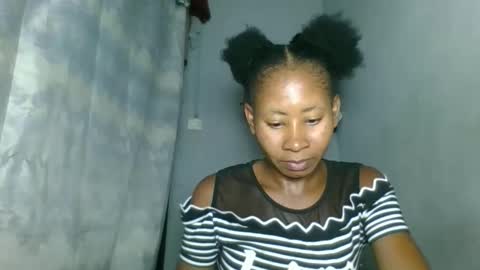 Snapshot of elina981 chatting on February 3, 2026, 7:08 pm elina981 online show from February 3, 2026, 7:08 pm