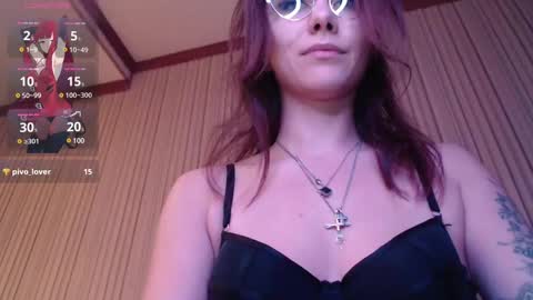 Snapshot of elina_posh chatting on March 11, 2025, 6:08 pm Liza online show from March 11, 2025, 6:08 pm
