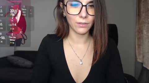 Snapshot of elina_posh chatting on January 8, 2026, 4:42 pm Liza online show from January 8, 2026, 4:42 pm