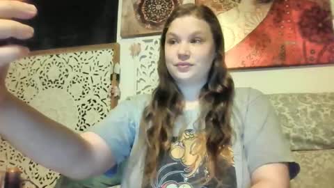 Elinah online show from November 19, 2025, 7:19 am