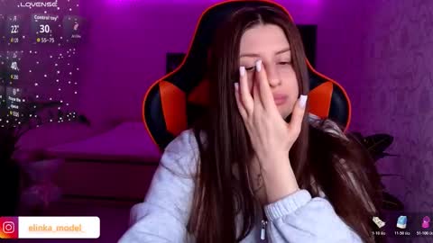 Snapshot of elinkalove chatting on February 9, 2026, 10:14 pm Elina online show from February 9, 2026, 10:14 pm