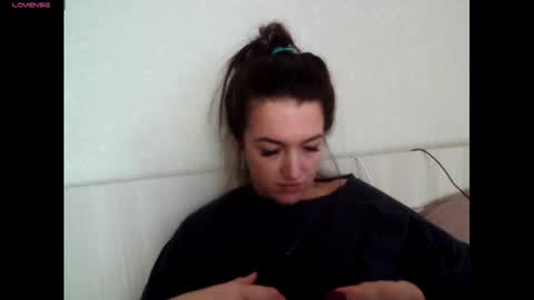 elisa_dove208 online show from October 22, 2025, 5:30 am