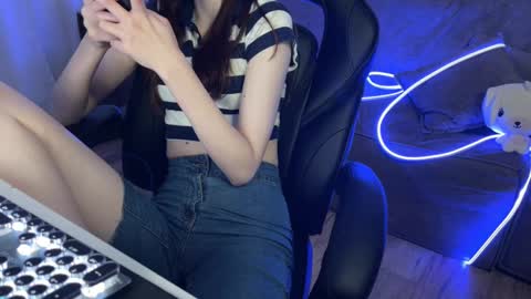 Elisa North online show from February 10, 2025, 10:31 am