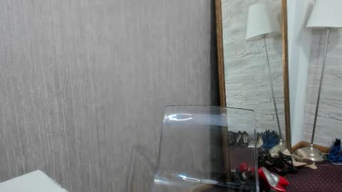 Snapshot of elisabaxter chatting on February 19, 2025, 9:39 am Maria online show from February 19, 2025, 9:39 am