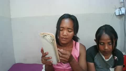 elisabet88 online show from November 18, 2025, 12:42 pm