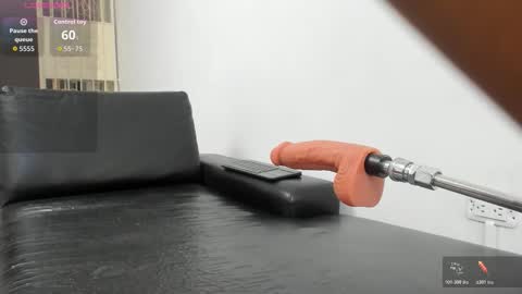 Liss online show from November 9, 2025, 7:06 am