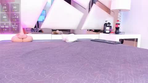 Liss online show from November 29, 2025, 2:31 pm