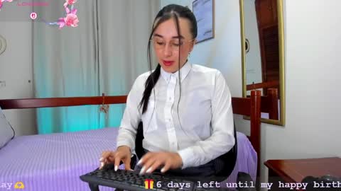 Snapshot of elisabetta_amour chatting on May 15, 2026, 10:11 am Eli online show from May 15, 2026, 10:11 am