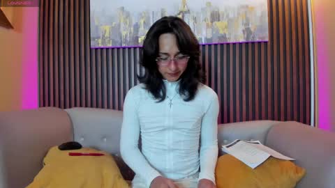 Snapshot of elisasue chatting on April 22, 2026, 2:58 am Elisa Sue online show from April 22, 2026, 2:58 am
