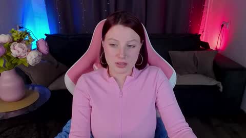 Elise online show from November 2, 2025, 1:24 pm