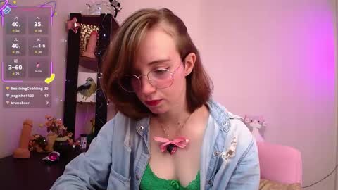 Snapshot of elise_nyx chatting on March 14, 2026, 2:22 pm elise_nyx online show from March 14, 2026, 2:22 pm